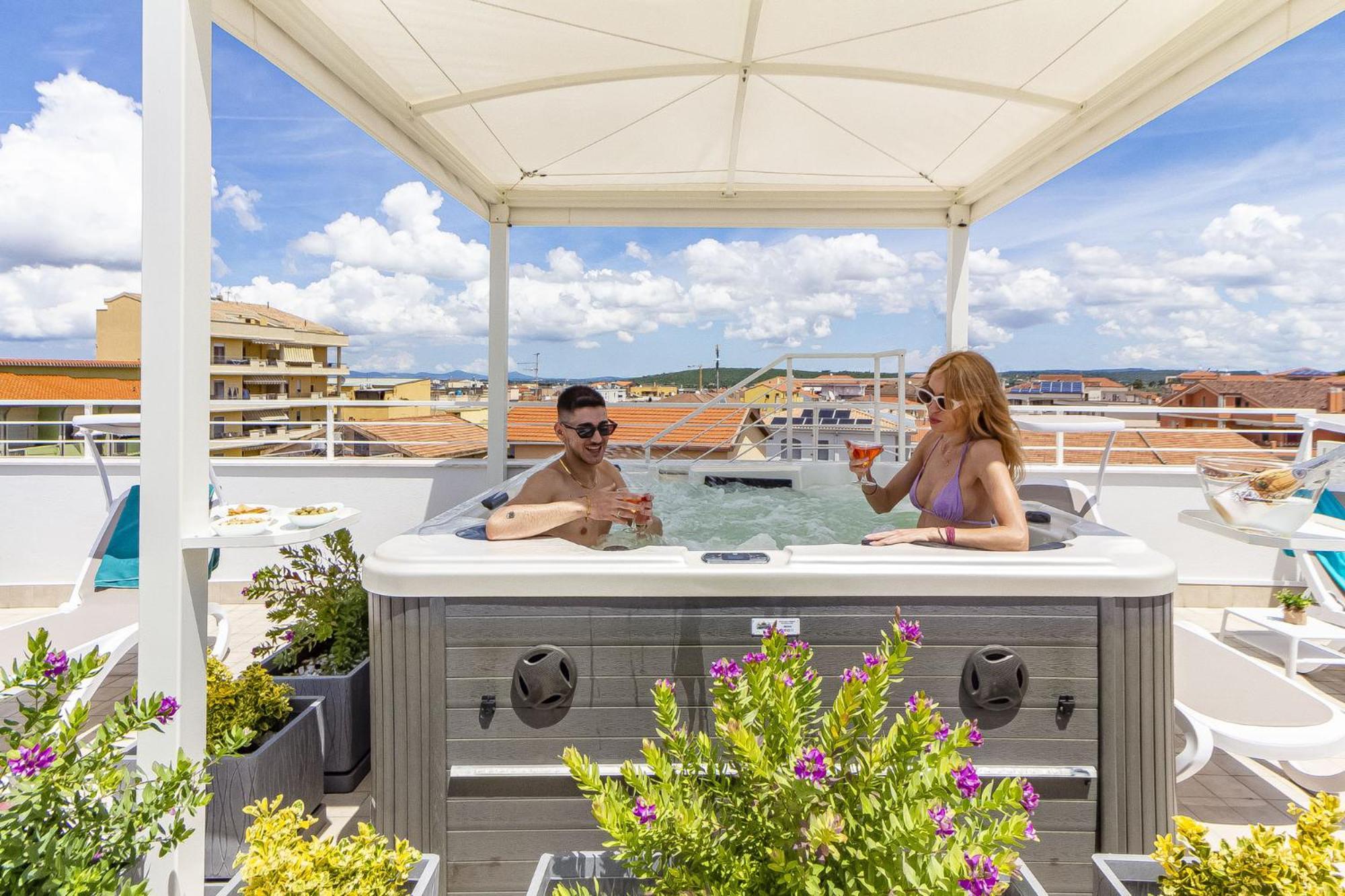 Skyfive Fire Apartment Alghero Ngoại thất bức ảnh